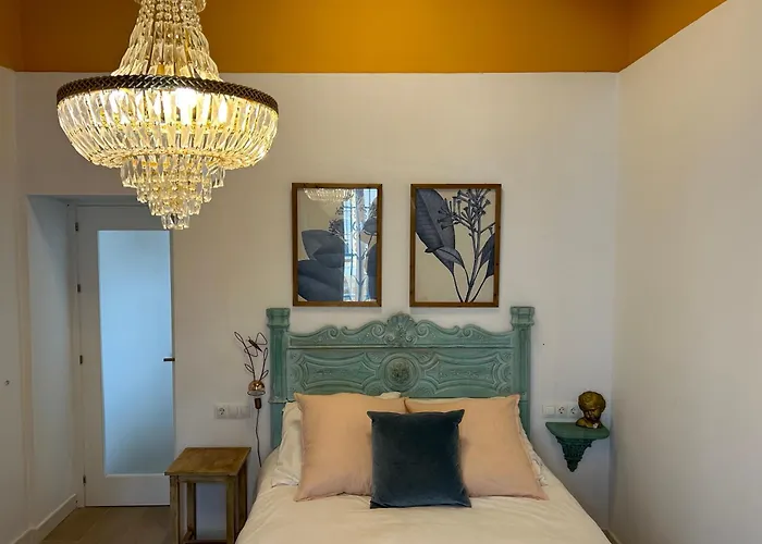 4 Apartamentos Independientes En Casa Palacio
